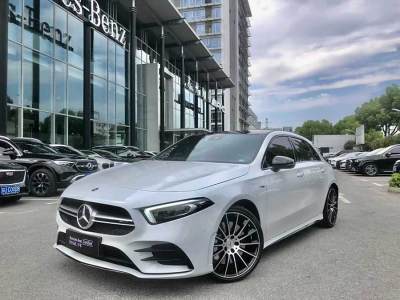 2021年2月 奔馳 奔馳A級(jí)AMG AMG A 35 4MATIC圖片