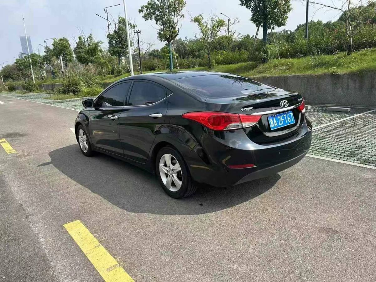 現(xiàn)代 朗動  2013款 1.6L 自動領先型圖片