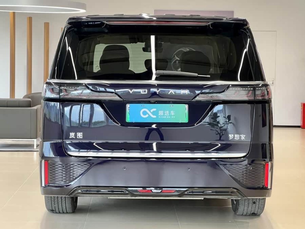 嵐圖 夢想家  2024款 PHEV 超長續(xù)航尊貴版圖片
