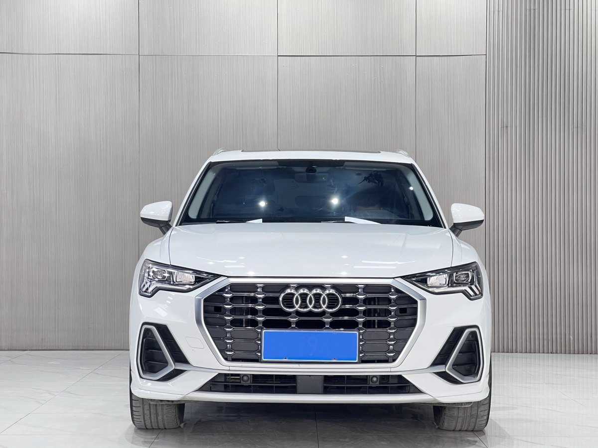 奧迪 奧迪Q3  2023款 35 TFSI 進(jìn)取動感型圖片