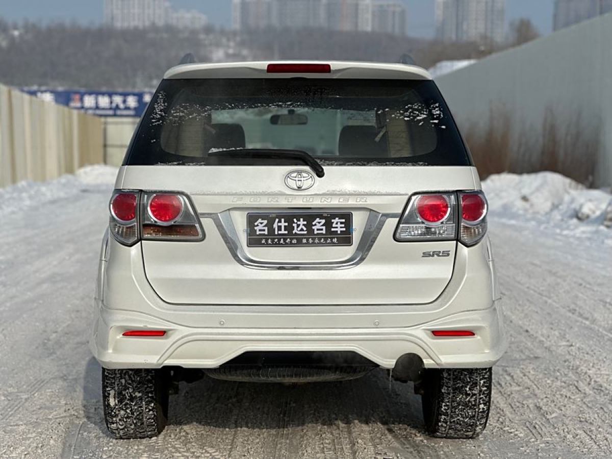 豐田 Fortuner  2015款 2.7L 標準版圖片