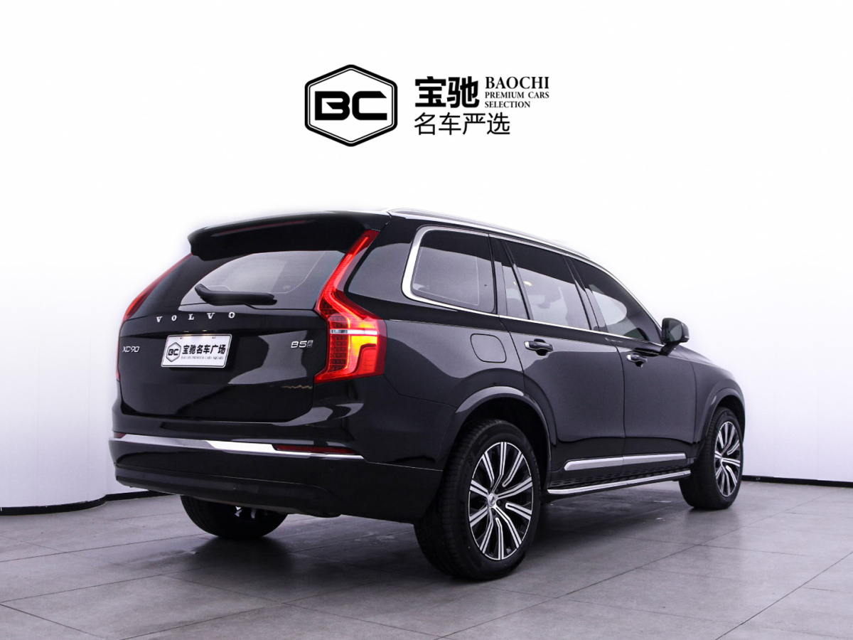 2023年1月沃爾沃 XC90  2023款 B5 智行豪華版 5座