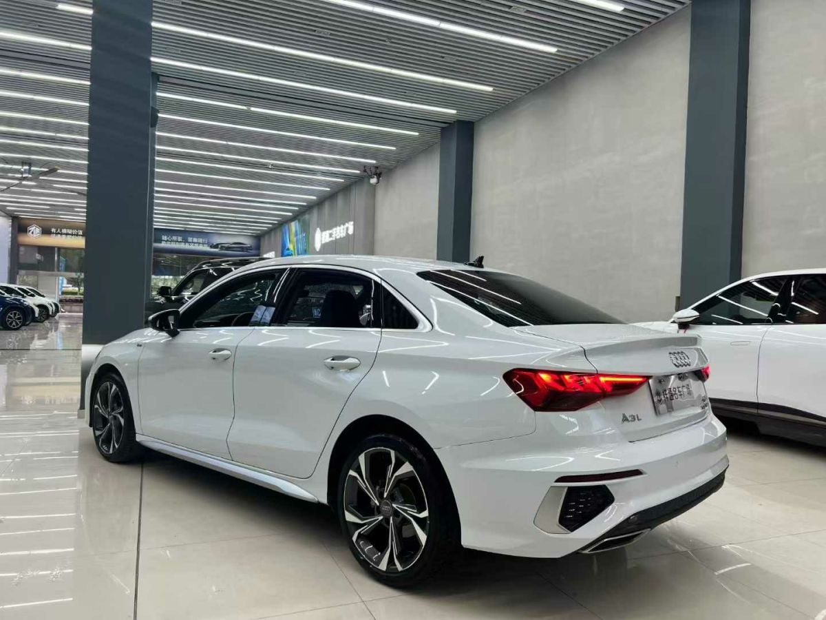 奧迪 奧迪A3  2022款 A3L Limousine 35 TFSI 時(shí)尚致雅型圖片