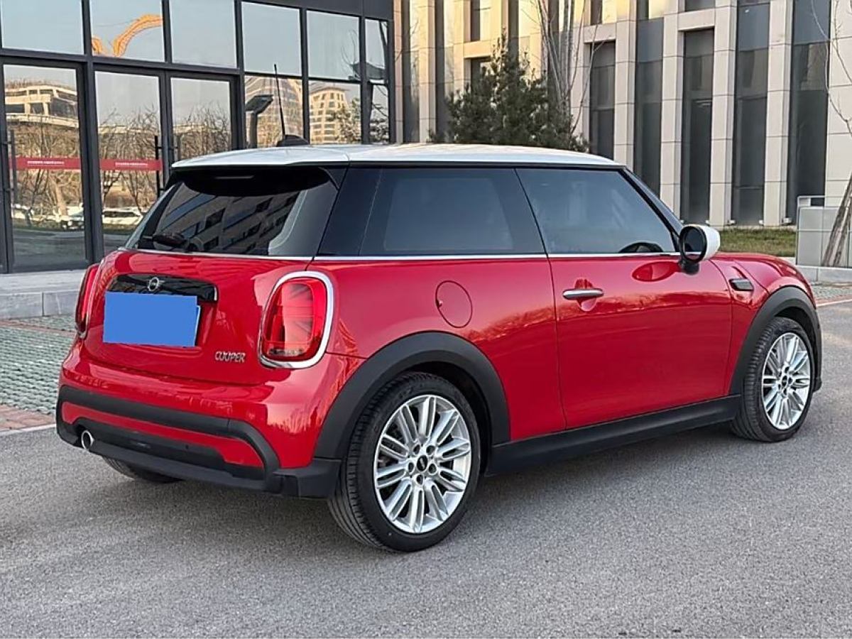 MINI MINI  2022款 改款 1.5T COOPER 經(jīng)典派圖片