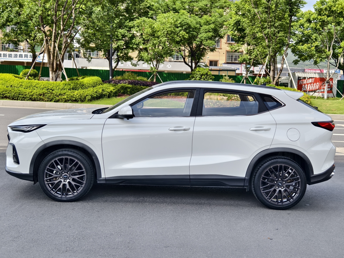 長安歐尚 長安歐尚X5  2021款 1.5T DCT旗艦型圖片