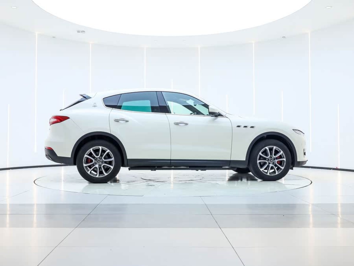 瑪莎拉蒂 Levante  2020款 3.0T 標準版圖片
