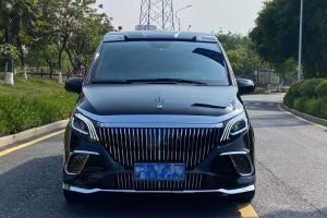 威霆 奔馳 2.0T 商務(wù)版 7座