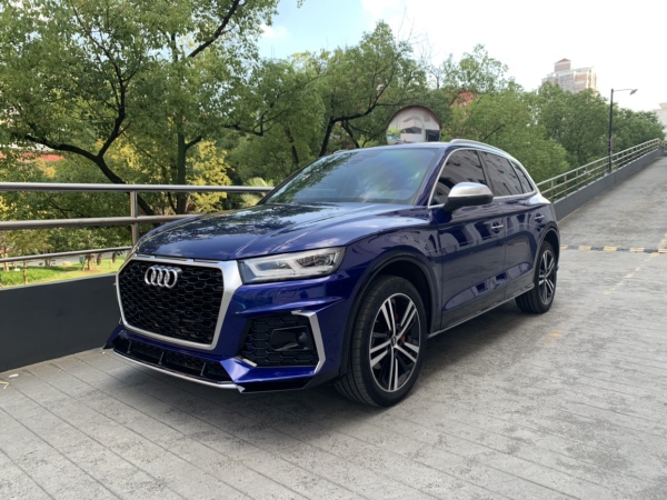 奥迪 奥迪Q5L  2018款 45 TFSI 尊享风雅型