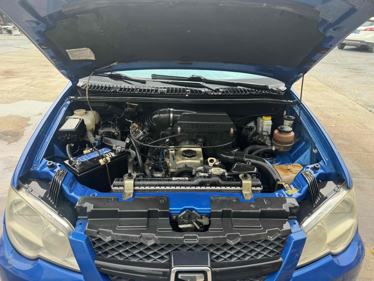眾泰 5008  2010款 1.3L CVT舒適型圖片