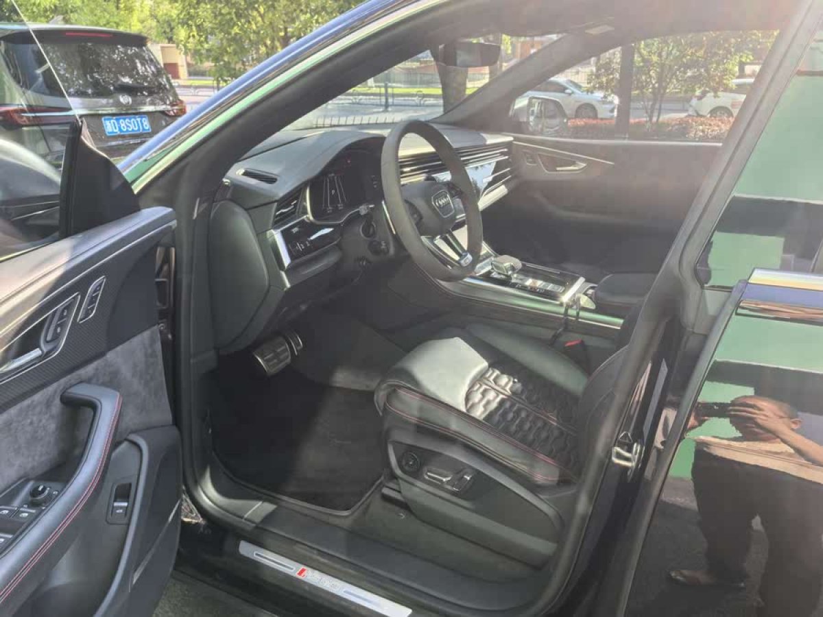 奧迪 Sport 奧迪RS Q8  2021款 RS Q8 4.0T圖片