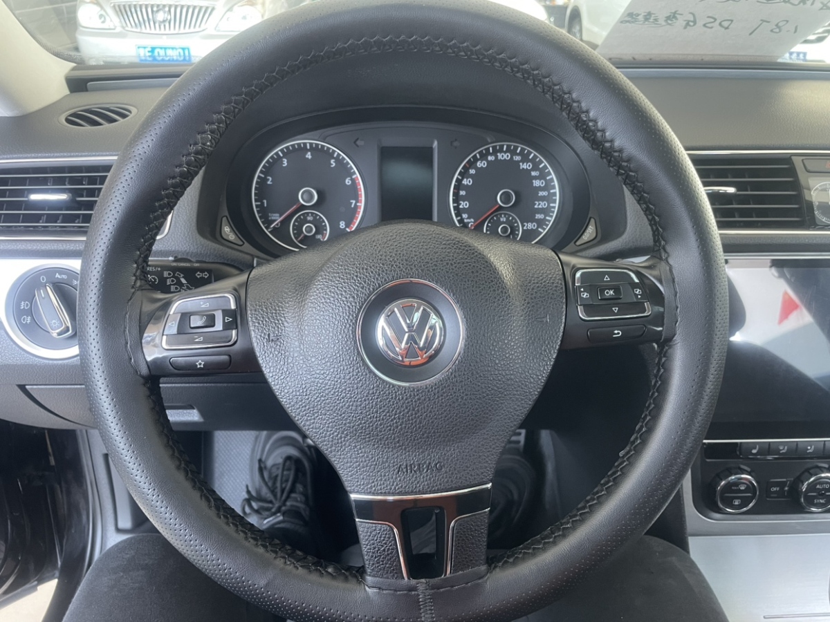 大眾 帕薩特  2014款 1.8TSI DSG尊榮版圖片
