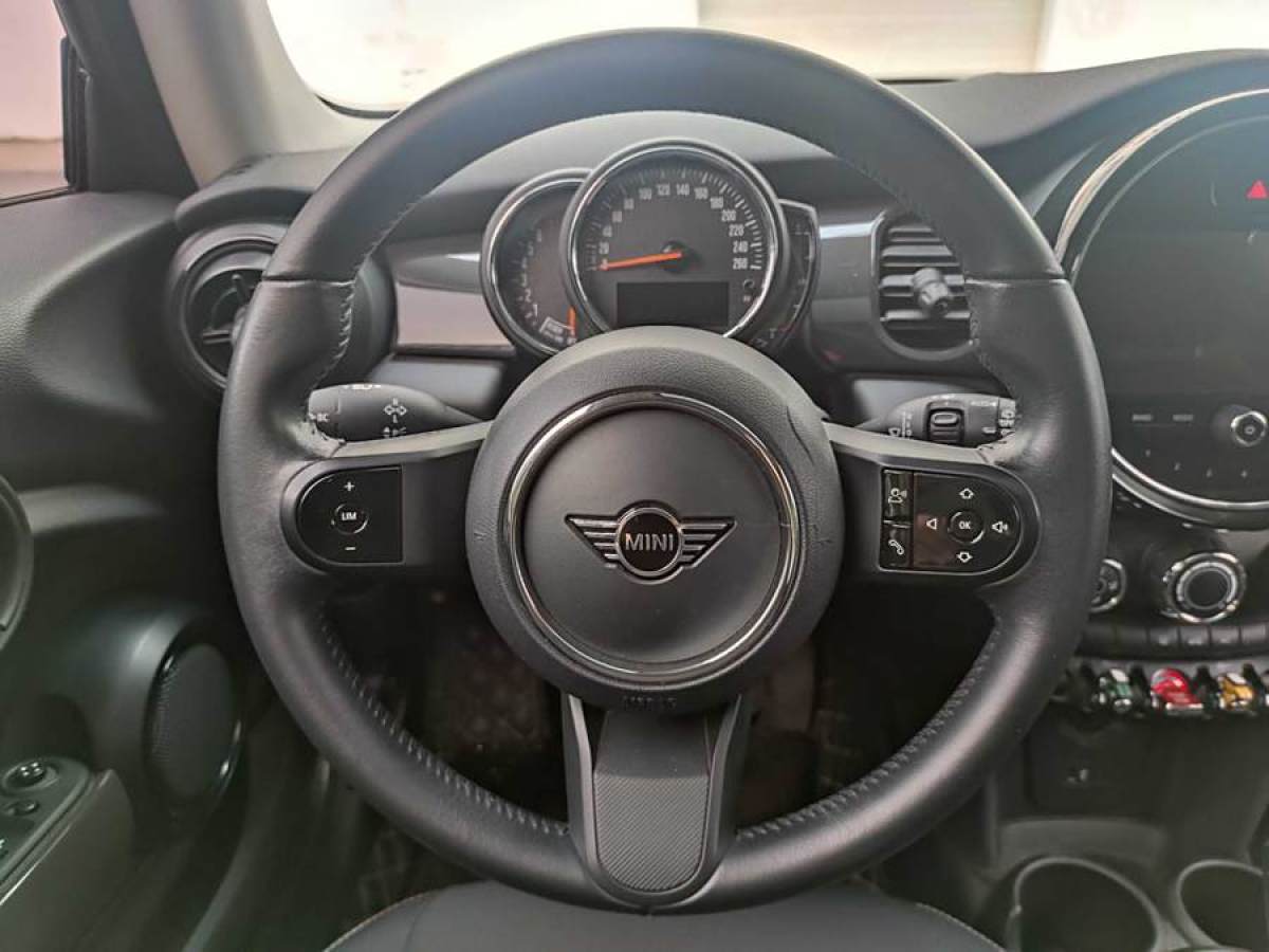 MINI CLUBMAN  2022款 改款 1.5T ONE圖片