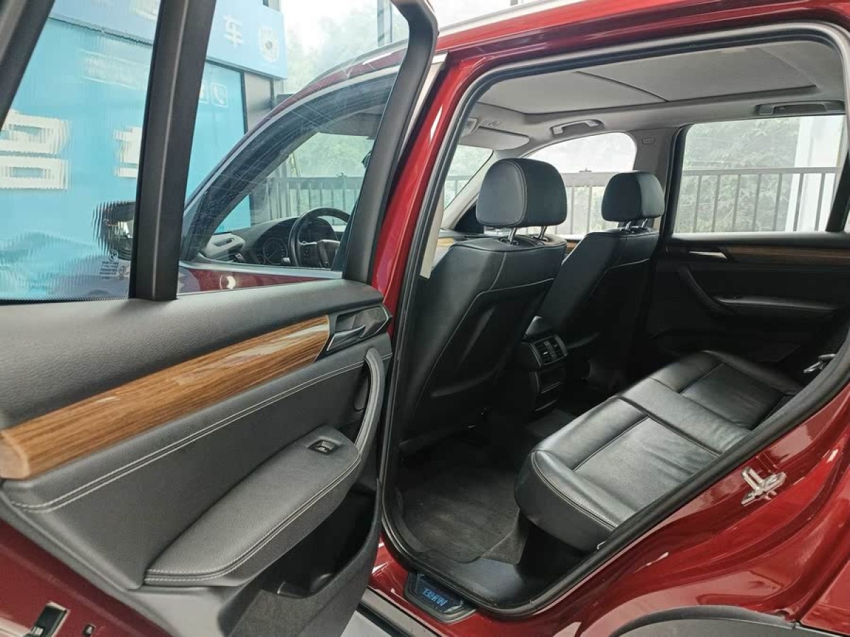 寶馬 寶馬X3  2011款 xDrive35i 豪華型圖片