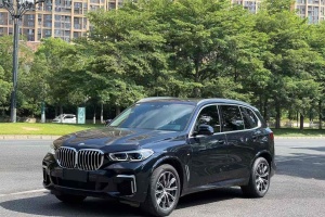 宝马X5 宝马 改款 xDrive 30Li 尊享型M运动套装