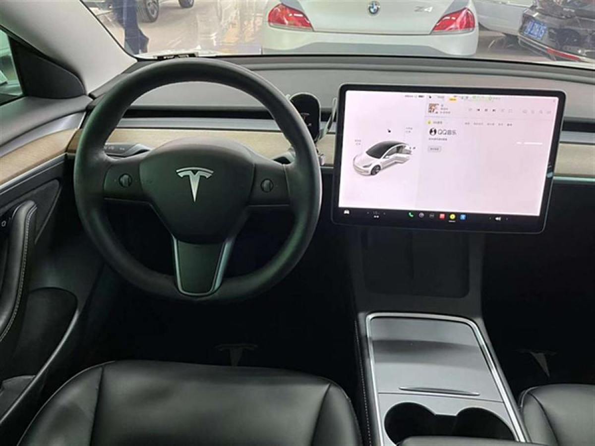 特斯拉 Model 3  2019款 標準續(xù)航后驅升級版圖片