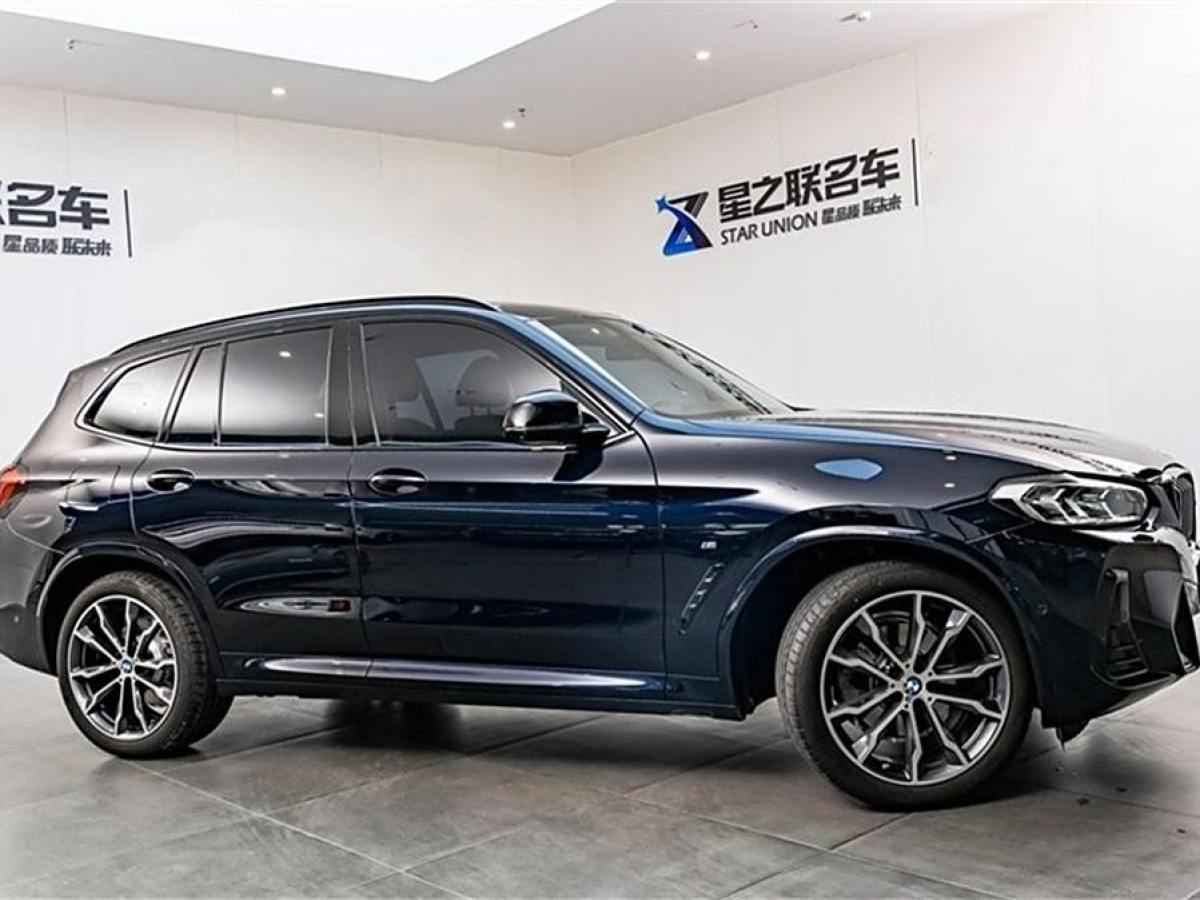 寶馬 寶馬X3  2022款 改款 xDrive30i 領(lǐng)先型 M曜夜套裝圖片