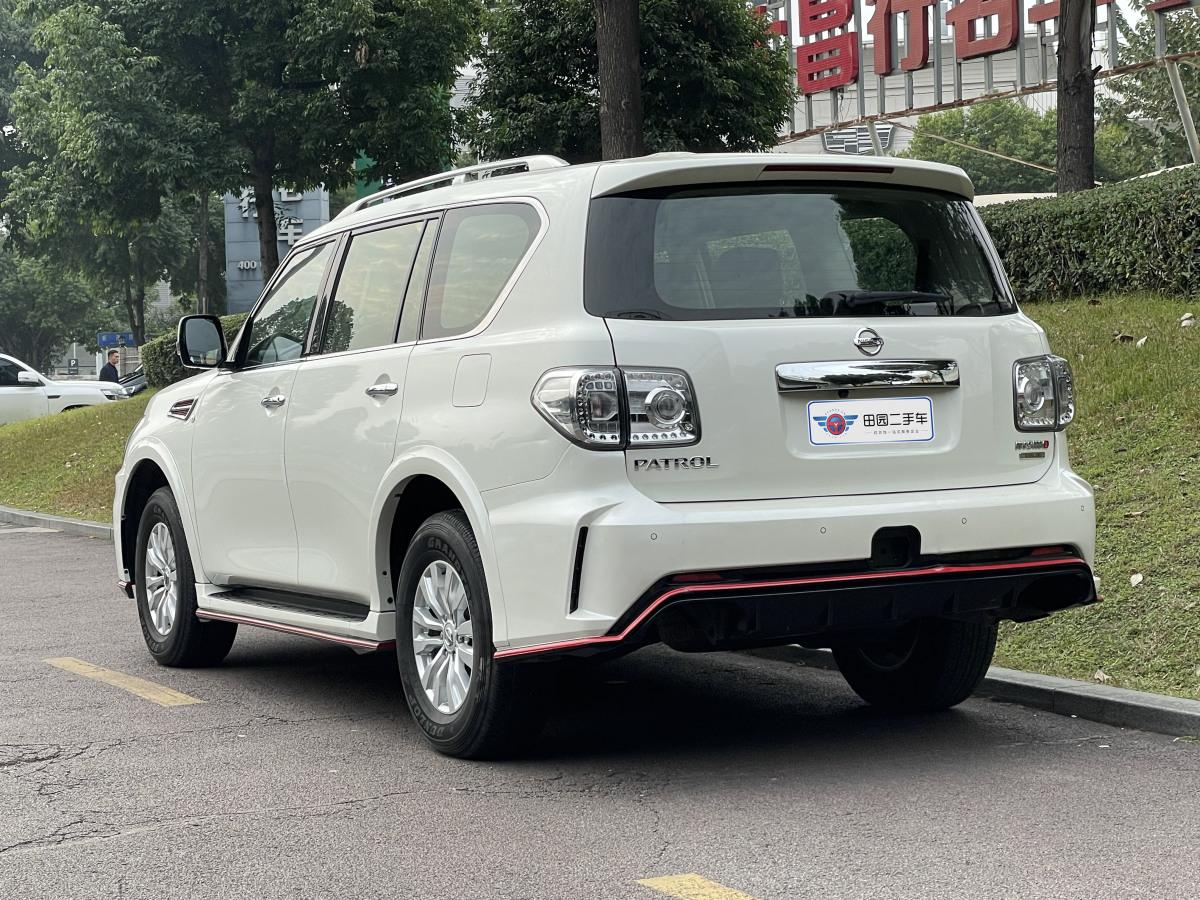 日產(chǎn) 途樂  2018款 4.0L 領(lǐng)英型圖片