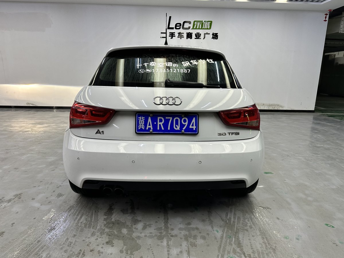 奧迪 奧迪A1  2014款 30 TFSI Sportback時(shí)尚型圖片