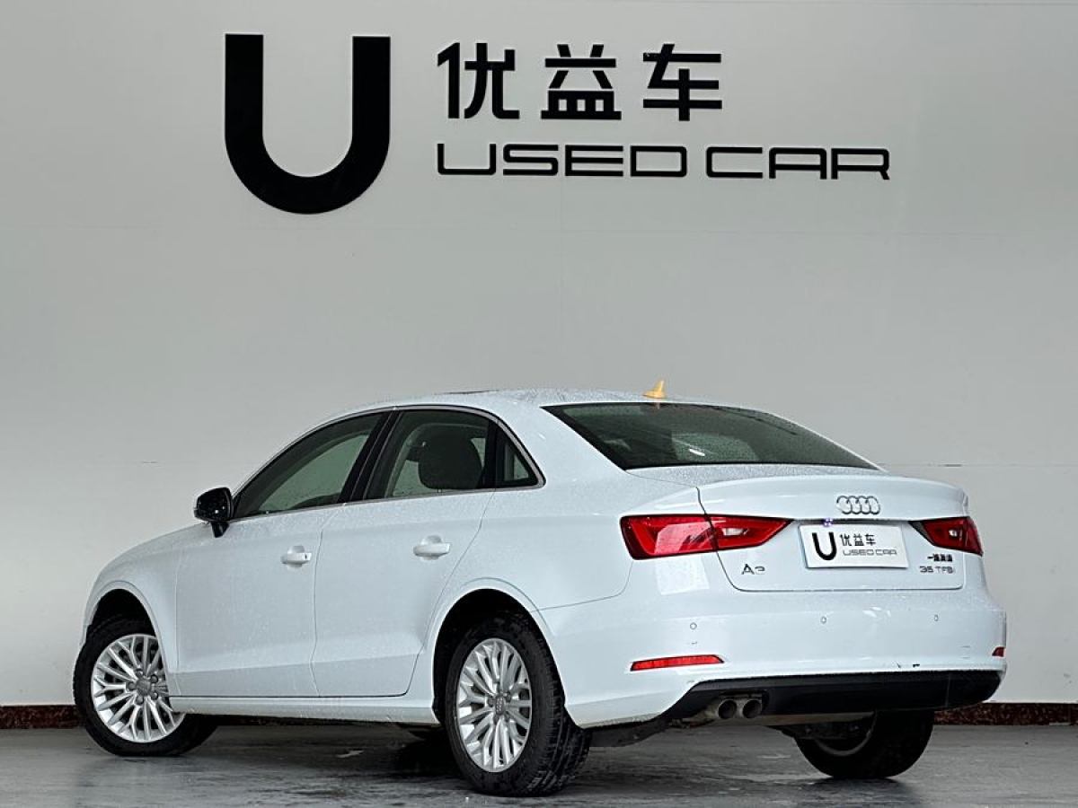 2015年4月奧迪 奧迪A3  2014款 Limousine 35 TFSI 自動(dòng)時(shí)尚型