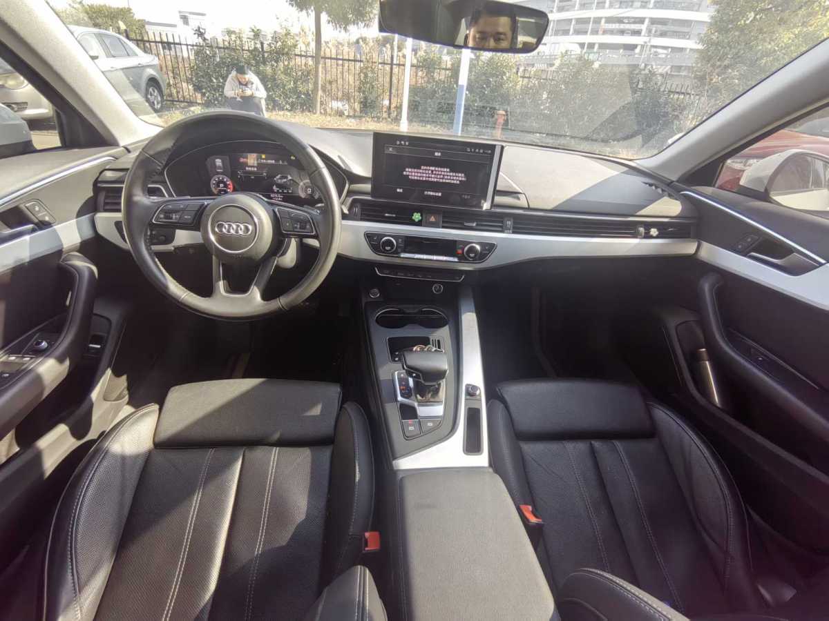 奧迪 奧迪A4L  2020款 40 TFSI 豪華動感型圖片