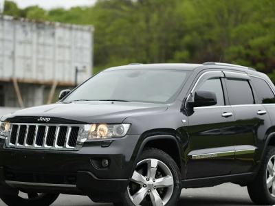 2011年4月 Jeep 大切诺基(进口) 改款 5.7L 旗舰导航版图片