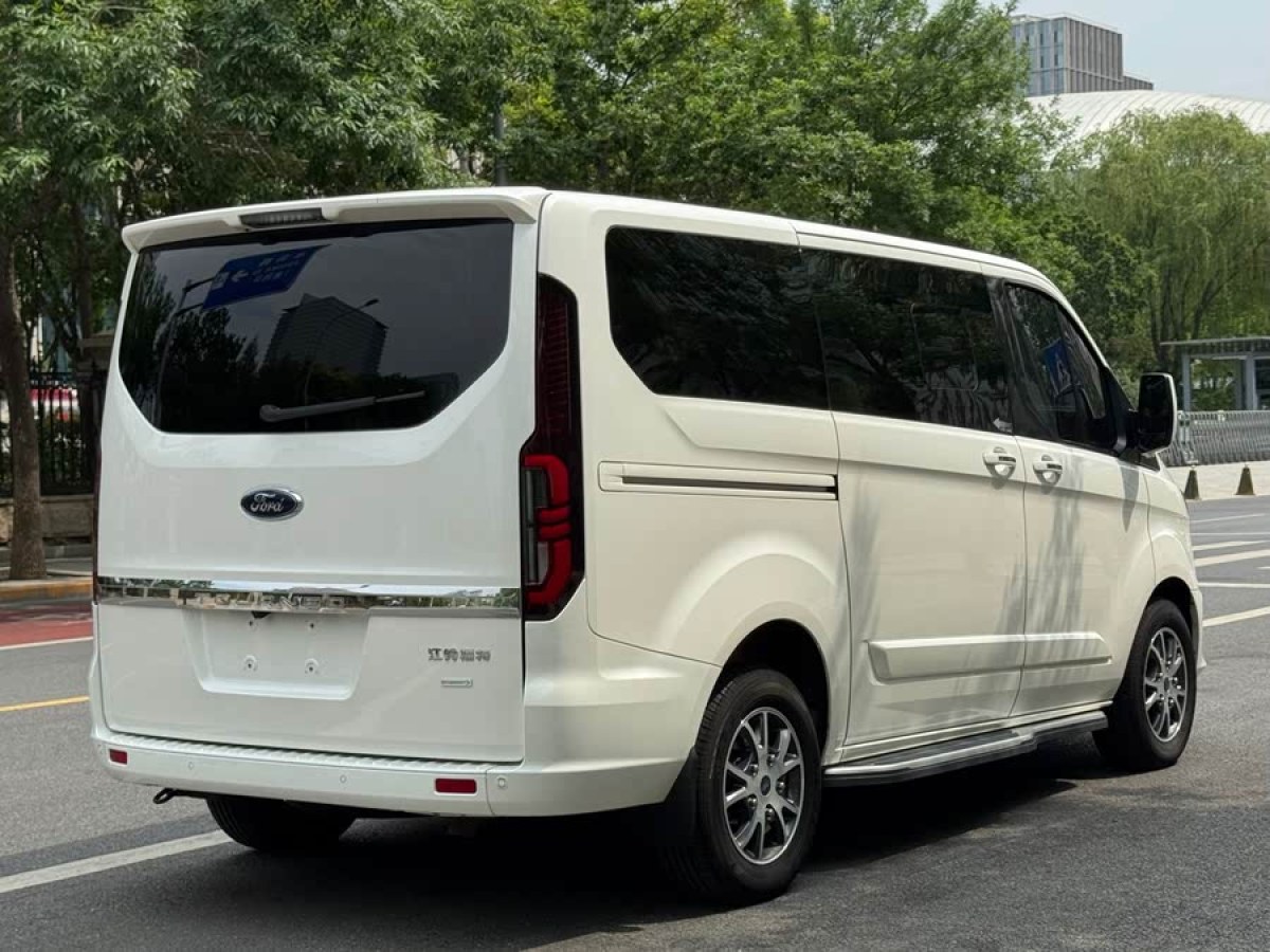 福特 途睿歐  2023款 2.0T 自動(dòng)致享版圖片
