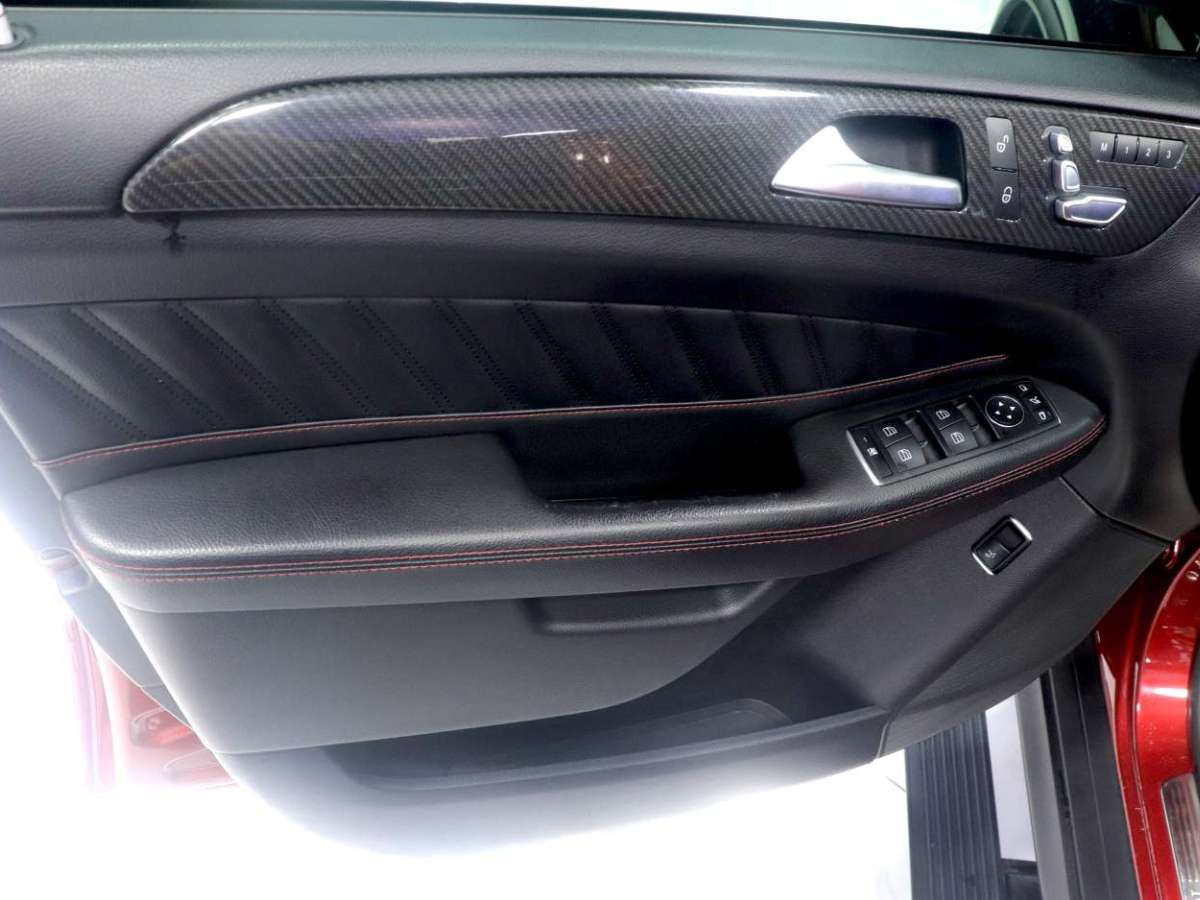 奔驰 奔驰GLE轿跑  2015款 GLE 450 AMG 4MATIC 轿跑SUV图片