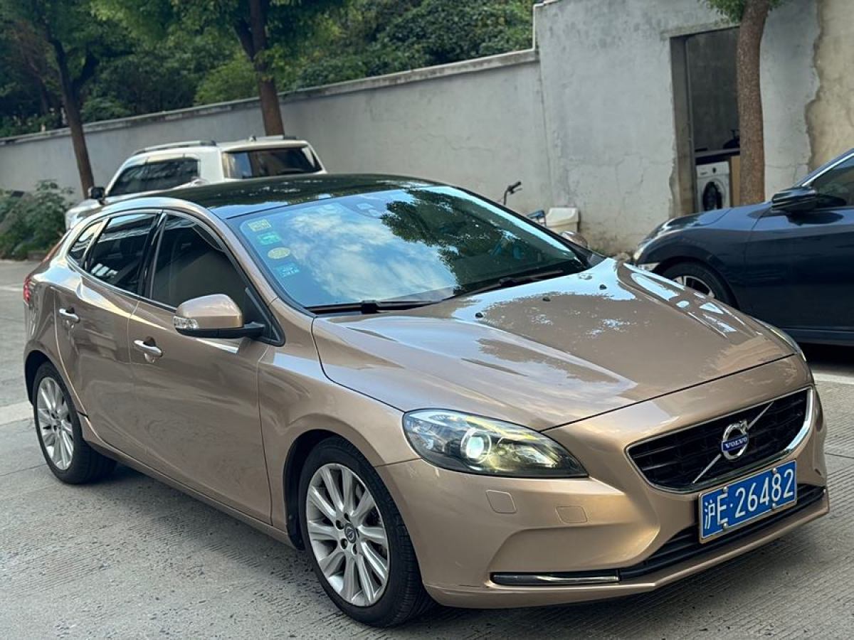 沃爾沃 V40  2015款 1.6T 智逸版圖片