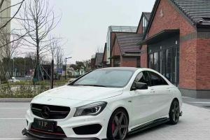 奔馳CLA級 奔馳 CLA 220 4MATIC