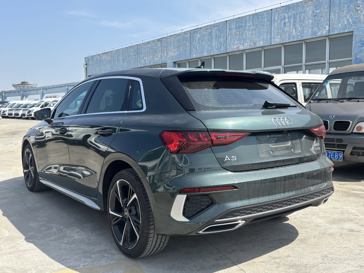 奧迪 奧迪A3  2024款 Sportback 35 TFSI 時尚運(yùn)動型圖片