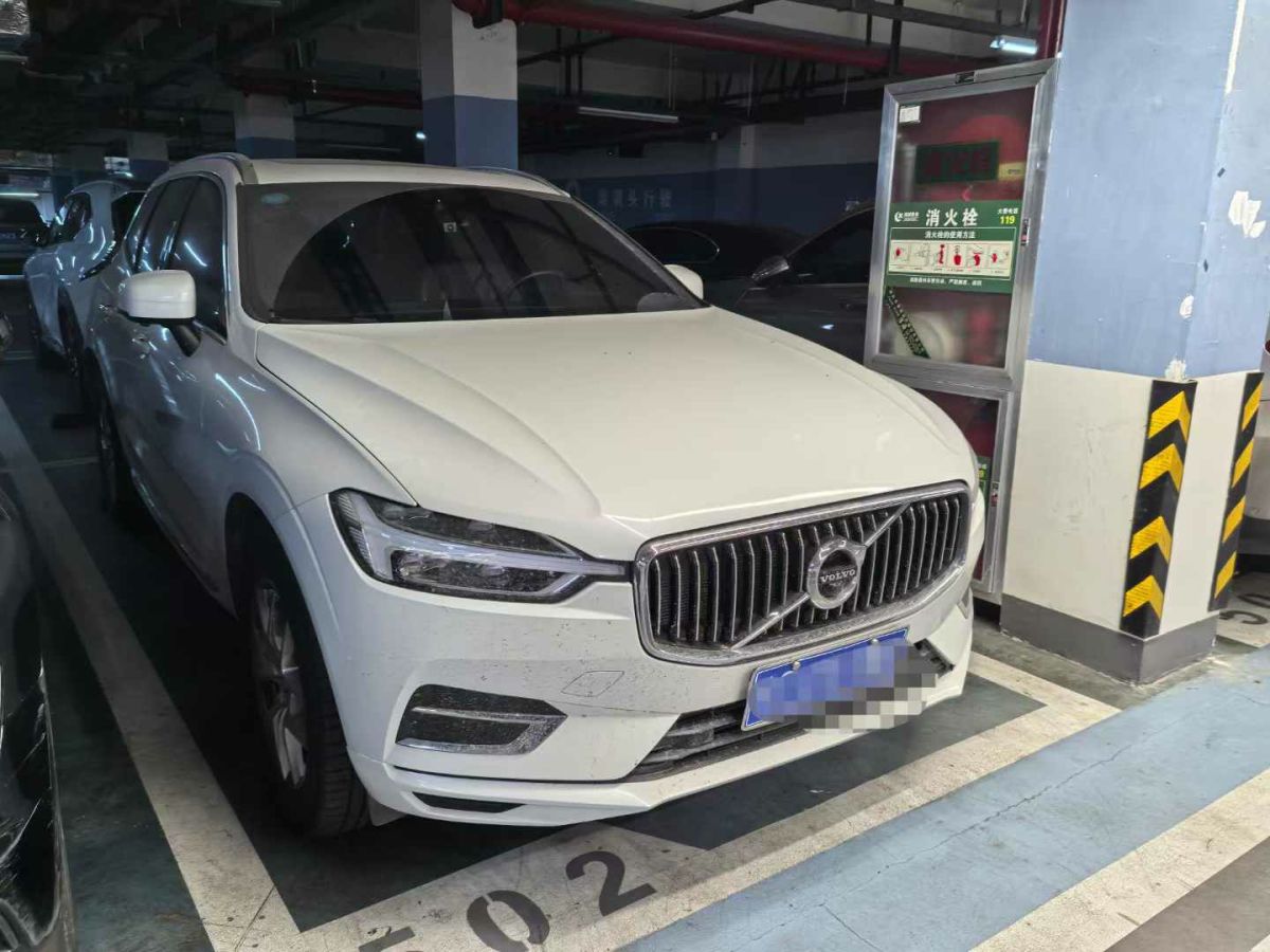 沃爾沃 XC60  2020款 T4 智行豪華版圖片