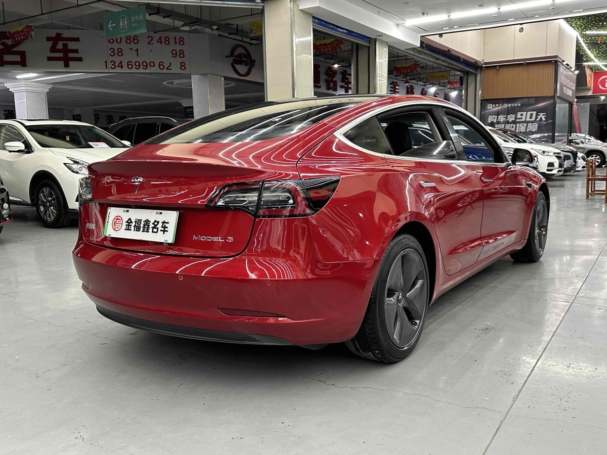 特斯拉 Model 3  2019款 標準續(xù)航后驅(qū)升級版圖片