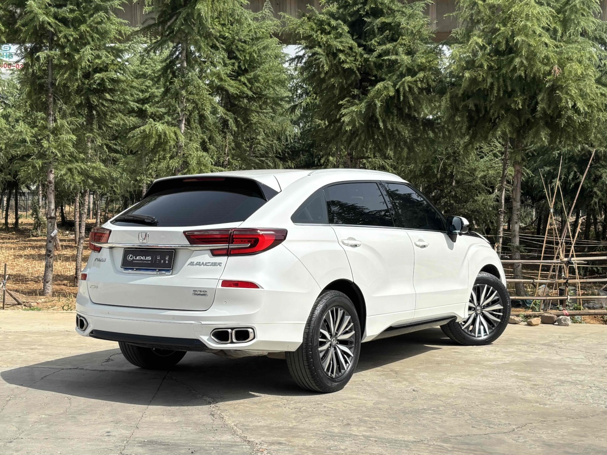 2022年6月本田 冠道  2023款 370TURBO 四驅(qū)尊享版