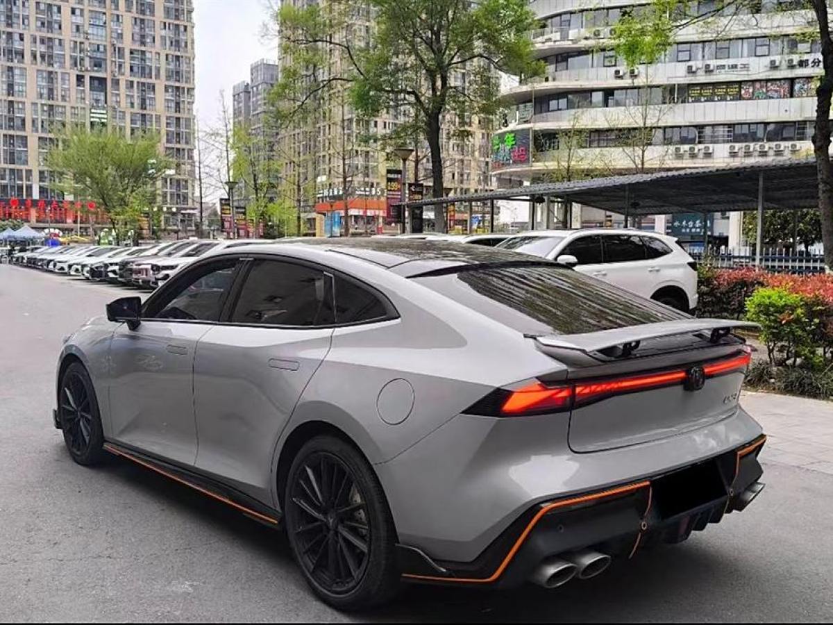 長(zhǎng)安 長(zhǎng)安UNI-V  2022款 1.5T 卓越型圖片