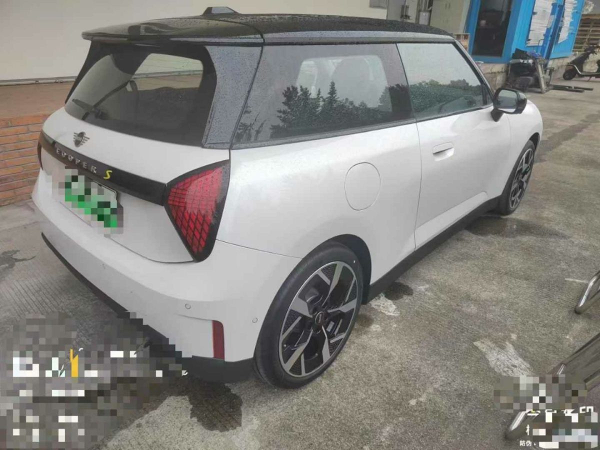 吉利 熊貓mini  2024款 熊貓mini 200km 龍騰版圖片