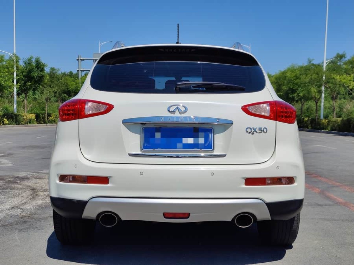 英菲尼迪 QX50  2015款 2.5L 悅享版圖片