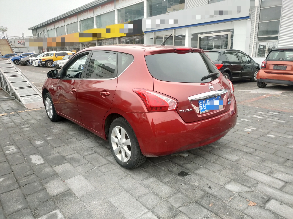 日產(chǎn) 騏達(dá)  2014款 1.6L CVT酷咖版圖片