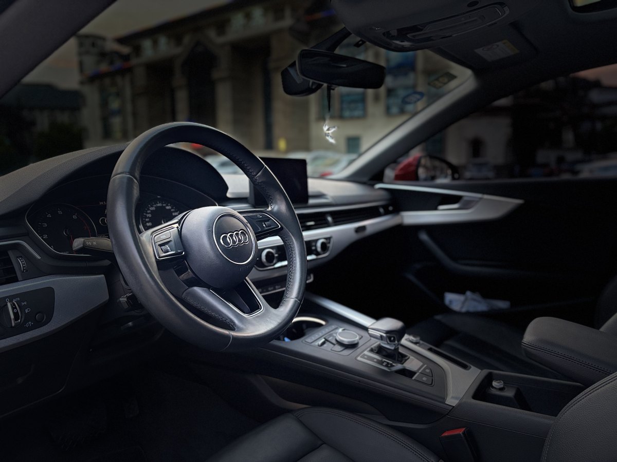 奧迪 奧迪A5  2017款 Sportback 40 TFSI 時尚型圖片