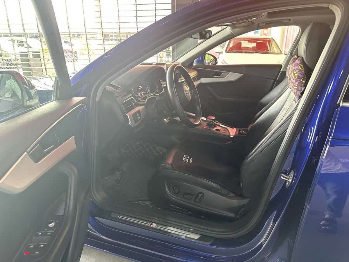 奧迪 奧迪A4L  2019款 40 TFSI 運動型 國V圖片