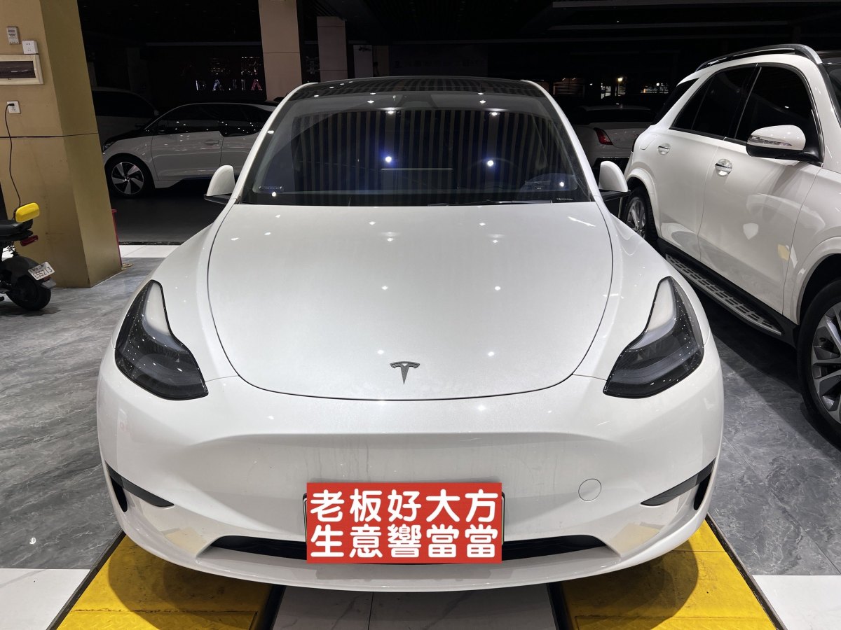 特斯拉 Model 3  2020款 改款 長續(xù)航后輪驅(qū)動(dòng)版圖片