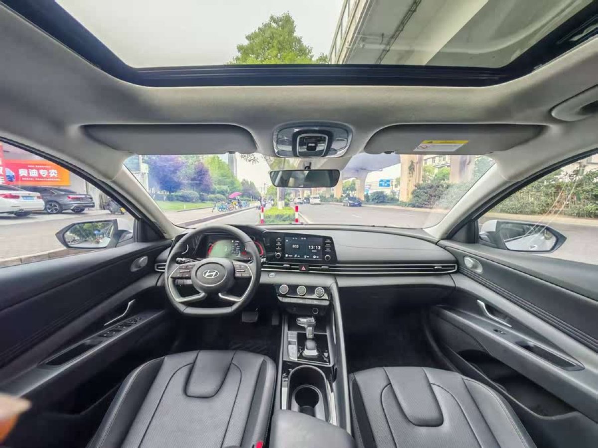 現(xiàn)代 伊蘭特  2023款 1.5L CVT GLX精英版圖片