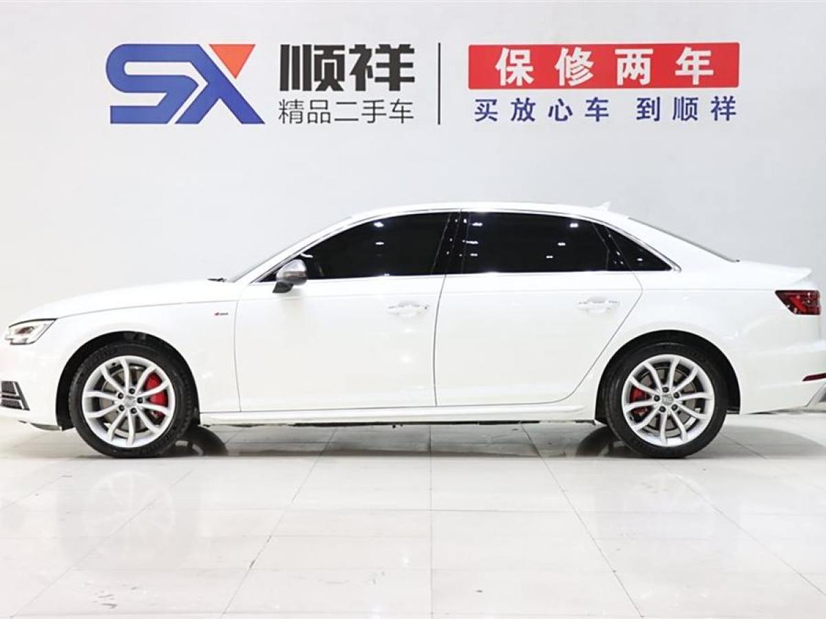 奧迪 奧迪A4L  2018款 30周年年型 45 TFSI quattro 個性運動版圖片