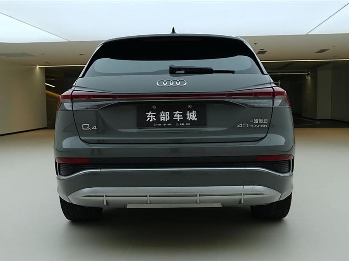 奧迪 奧迪Q4 e-tron  2022款 40 e-tron 先享版圖片