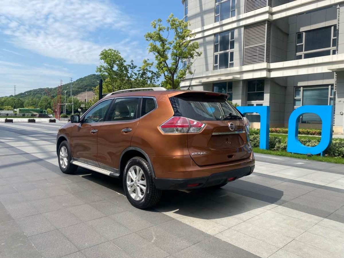 日產(chǎn) 奇駿  2014款 2.0L CVT舒適版 2WD圖片
