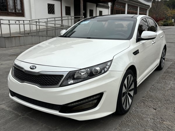 起亚 K5  2012款 2.0L 自动DLX