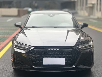 2022年8月 奧迪 奧迪A7L 45TFSI quattro S-line 見遠(yuǎn)型 曜黑套裝圖片