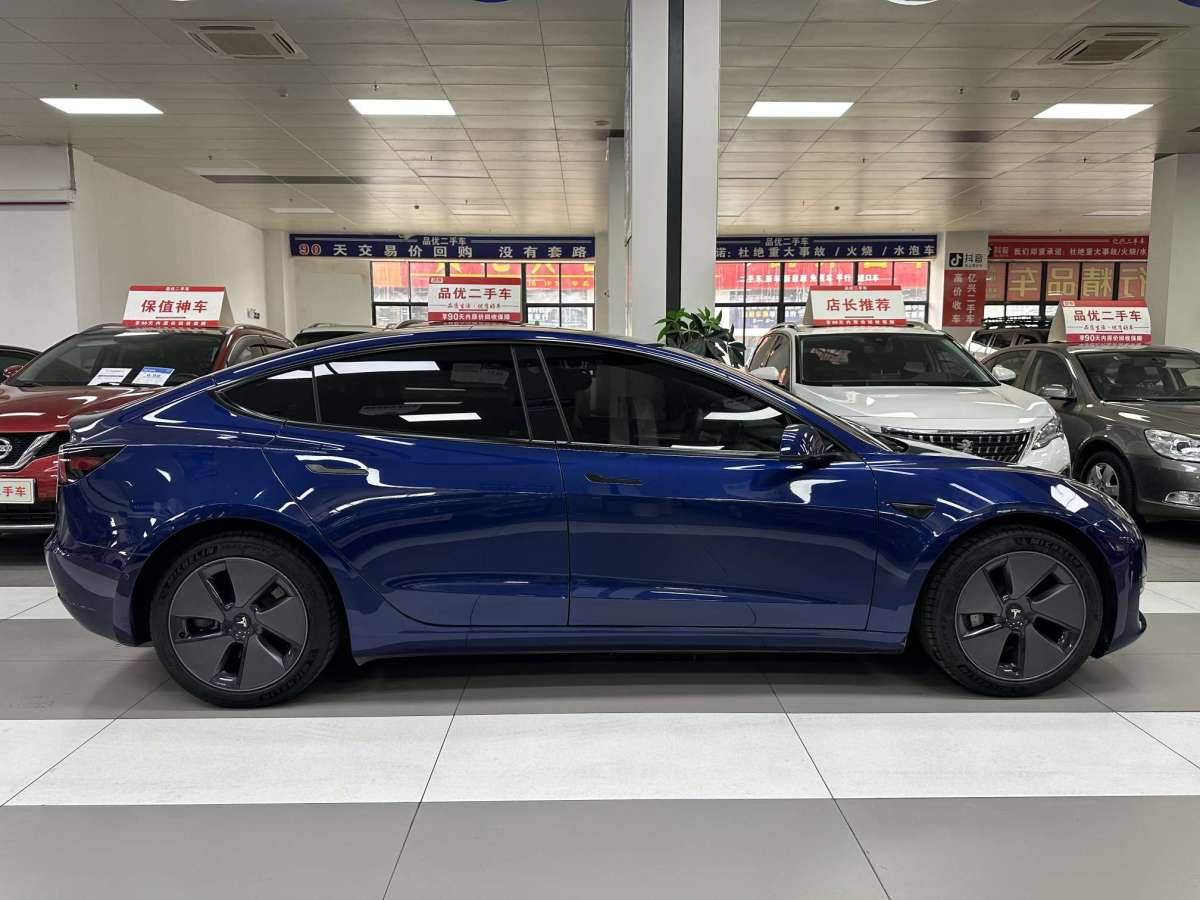 特斯拉 Model Y  2022款 后輪驅(qū)動(dòng)版圖片