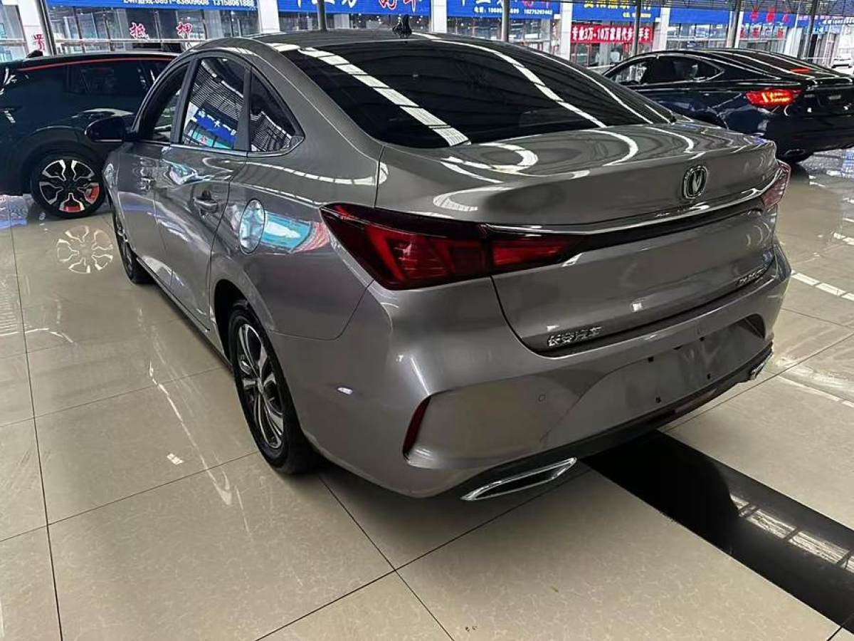 長安 逸動(dòng)  2021款 PLUS 1.6L GDI CVT豪華型圖片