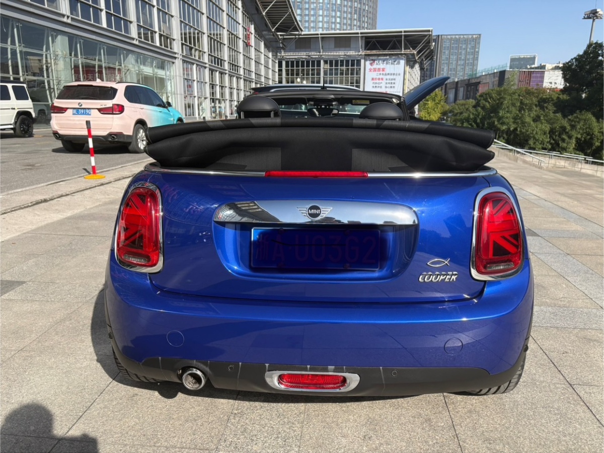 MINI MINI  2018款 1.5T COOPER CABRIO 藝術(shù)家圖片