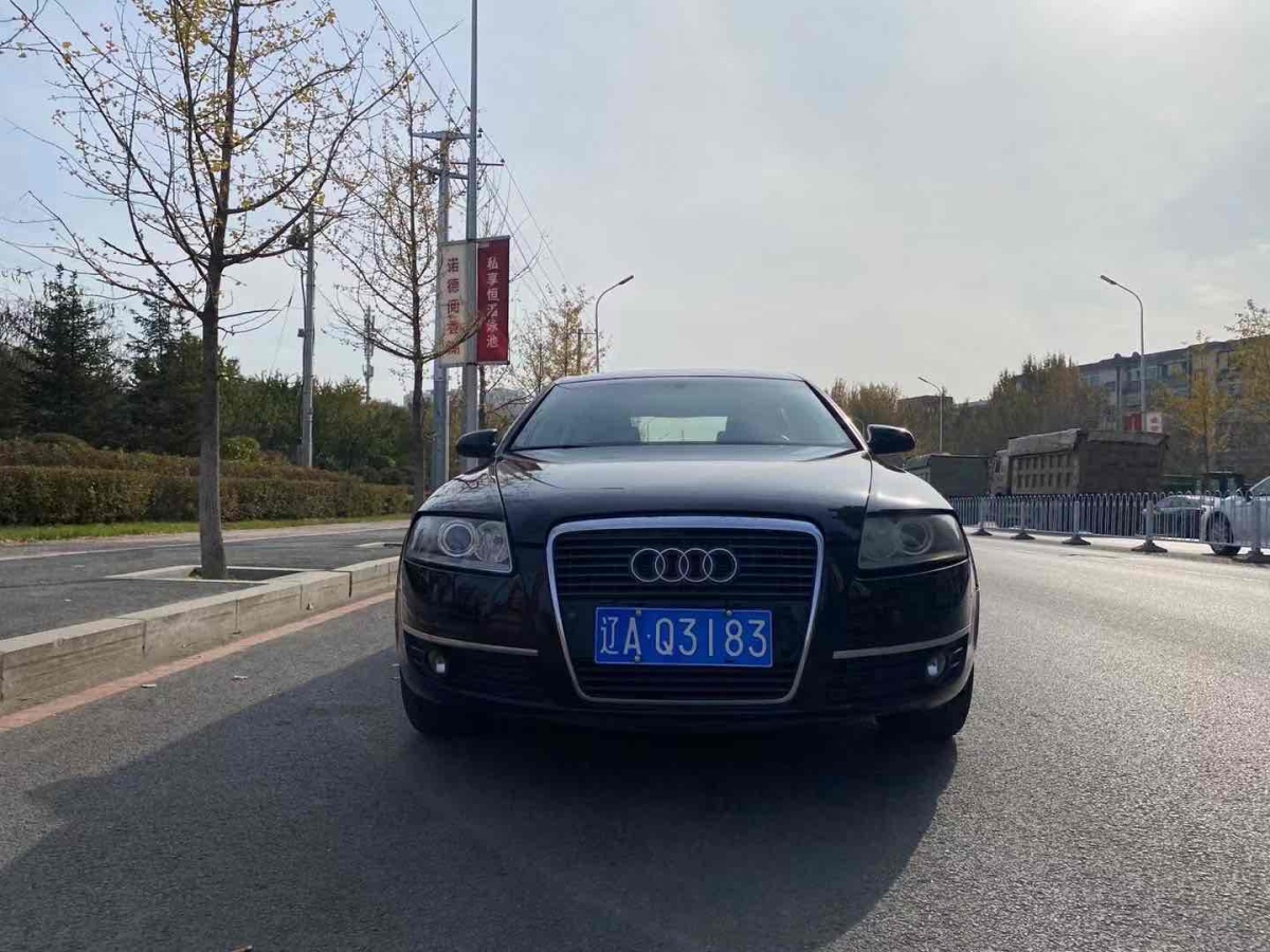 奥迪 奥迪a6l 2006款 3.2 fsi quattro 领先尊享型图片